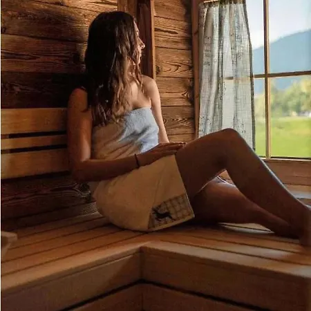 Alpenblick Mit Sauna In Komfort Und Entspannung 公寓